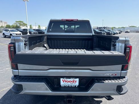 New 2026 GMC Sierra 2500 AT4 w/ AT4 Premium Plus Package AWD/4WD image 34