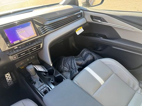 New 2026 Toyota Camry SE FWD image 18