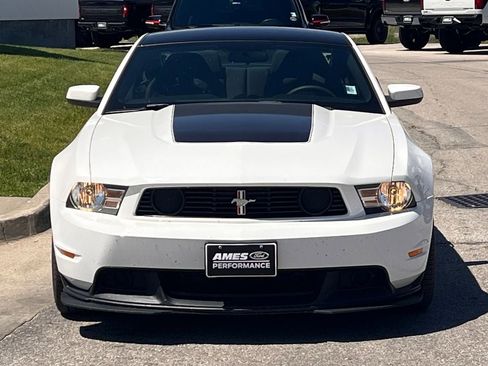 Used 2012 Ford Mustang Boss 302 w/ Boss 302 Accessory Pkg RWD image 8
