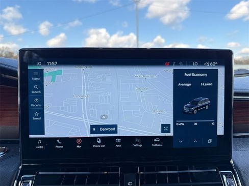 Used 2023 Lincoln Navigator Reserve image 16