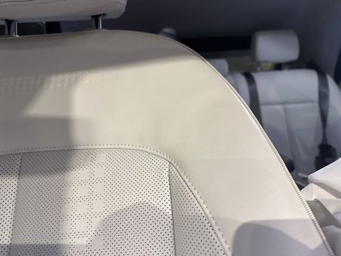 Used 2022 Hyundai Ioniq 5 Limited w/ Cargo Package image 7