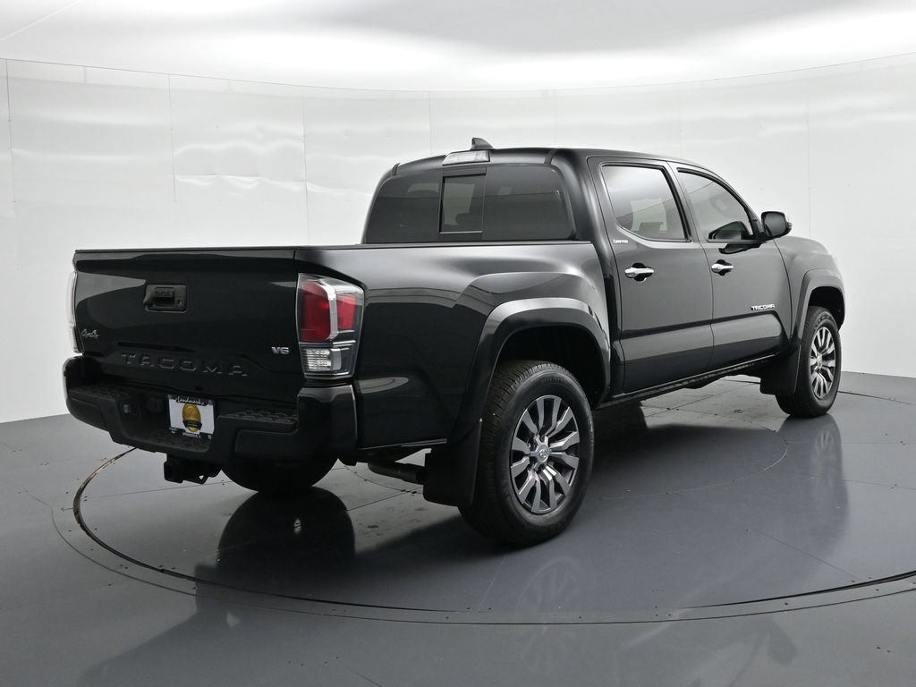Used 2022 Toyota Tacoma Limited AWD/4WD image 6