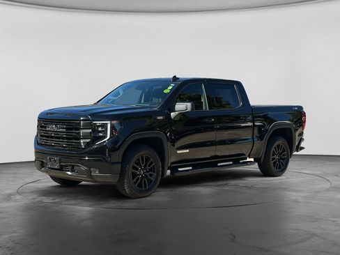 Used 2024 GMC Sierra 1500 Elevation w/ Preferred Package AWD/4WD image 3