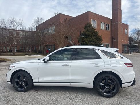 New 2026 Genesis GV70 3.5T Sport Prestige AWD/4WD image 7