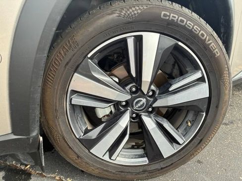 Certified 2023 Nissan Rogue Platinum w/ Platinum Premium Package FWD image 10