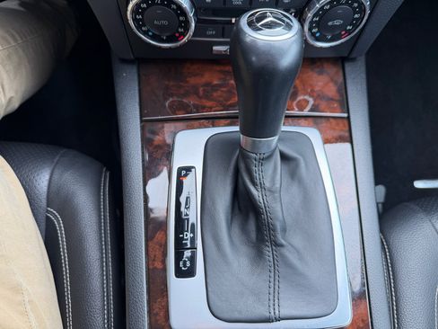 Used 2012 Mercedes-Benz C 350 2dr Cpe C 350 4MATIC image 35