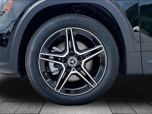 New 2026 Mercedes-Benz GLB 250 4MATIC image 13