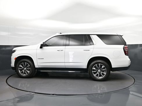 Used 2023 Chevrolet Tahoe LT w/ Luxury Package RWD image 4
