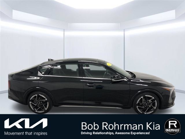 Used 2025 Kia K4 GT-Line w/ GT-Line Premium Package FWD image 6