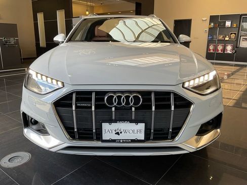 Used 2023 Audi A4 2.0T allroad Premium Plus AWD/4WD image 2