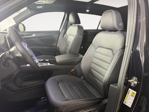 New 2026 Volkswagen Atlas Cross Sport SEL R-Line AWD/4WD image 7