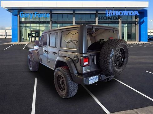Used 2021 Jeep Wrangler Unlimited Sport AWD/4WD image 3