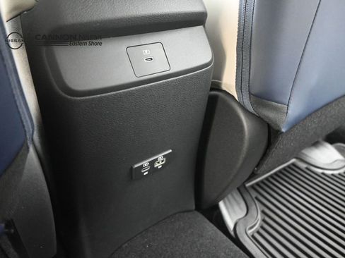 New 2026 Nissan Sentra SL FWD image 18