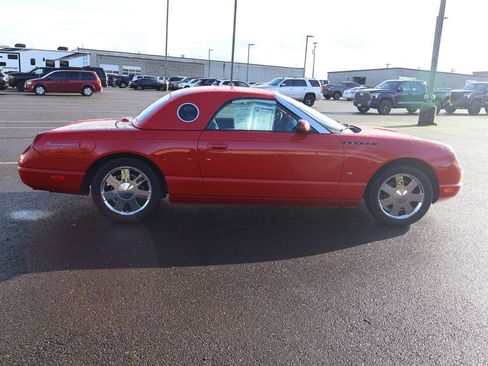 Used 2003 Ford Thunderbird image 7