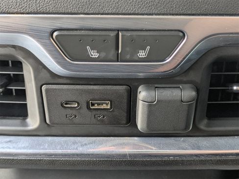 Used 2021 Chevrolet Silverado 2500 High Country w/ Z71 Off-Road Package image 15