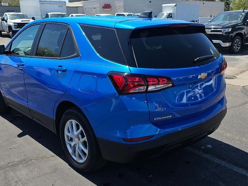Certified 2024 Chevrolet Equinox LS w/ LS Convenience Package FWD image 5