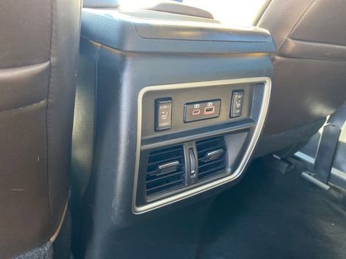 Used 2021 Nissan Murano Platinum image 19