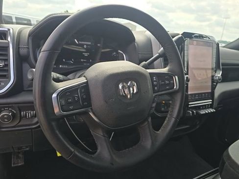 Used 2026 RAM 2500 Laramie AWD/4WD image 14