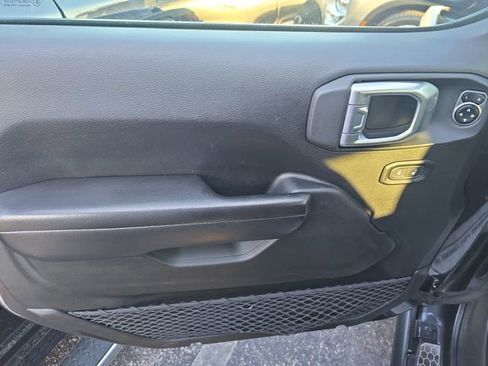 Used 2020 Jeep Wrangler Rubicon w/ LED Lighting Group image 13