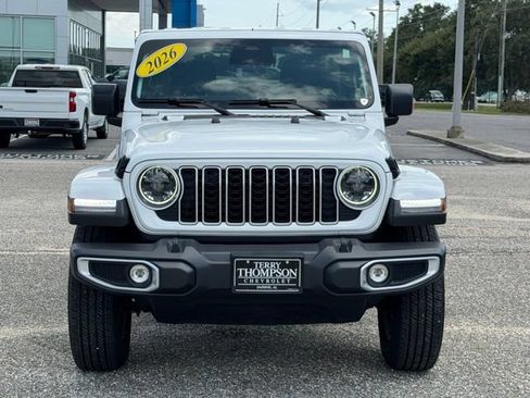 Used 2026 Jeep Wrangler Unlimited Sahara AWD/4WD image 2