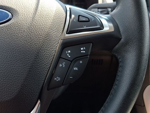 Used 2022 Ford Edge SEL w/ Sport Appearance Package AWD/4WD image 21