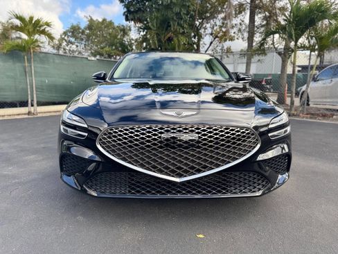 Used 2025 Genesis G70 2.5T image 16