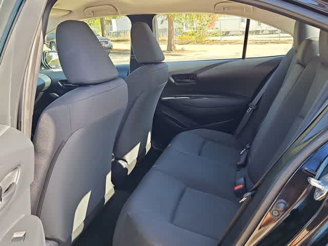 Used 2025 Toyota Corolla LE FWD image 16