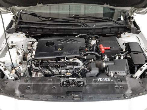 Used 2020 Nissan Altima 2.5 S image 3