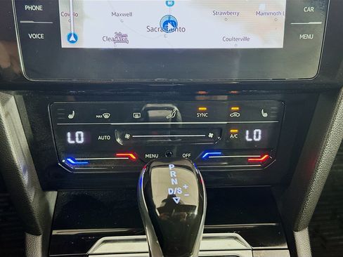 Used 2022 Volkswagen Arteon SE FWD image 23