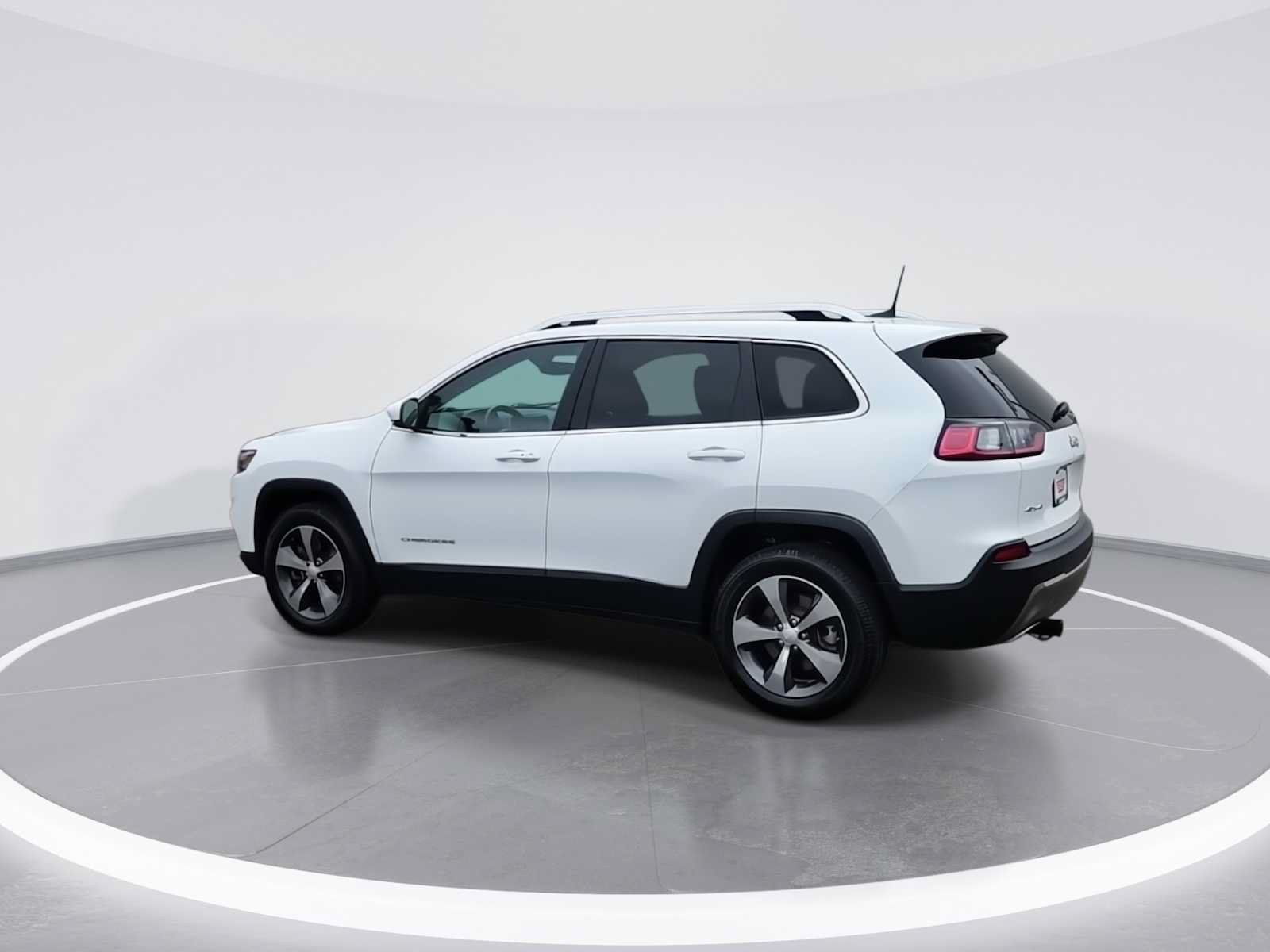 Used 2020 Jeep Cherokee Limited AWD/4WD image 6