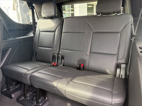 Used 2021 Chevrolet Tahoe Z71 w/ Rear Media and Nav Package image 15