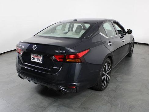 Certified 2020 Nissan Altima 2.0 Platinum FWD image 16