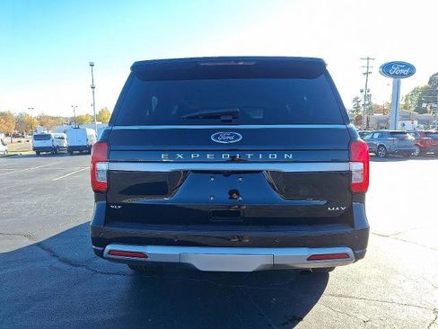 Certified 2024 Ford Expedition Max XLT image 5