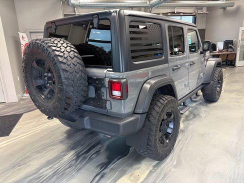Used 2021 Jeep Wrangler Unlimited Sport AWD/4WD image 30