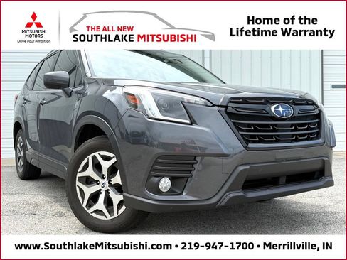 Used 2022 Subaru Forester Premium AWD/4WD image 1