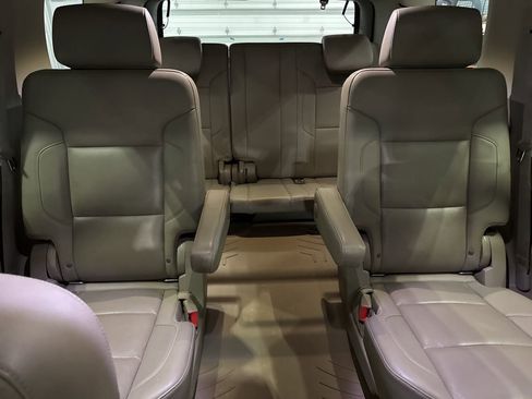 Used 2015 Chevrolet Tahoe LTZ image 33
