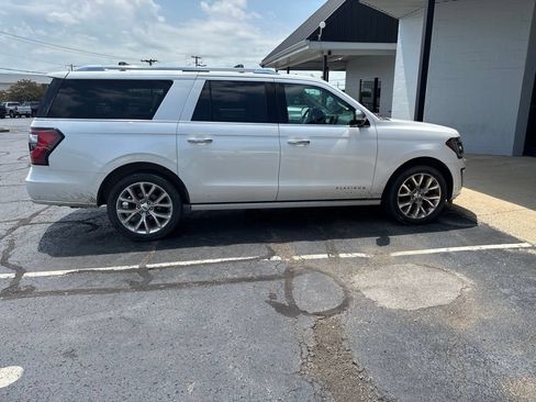Used 2019 Ford Expedition Max Platinum AWD/4WD image 2