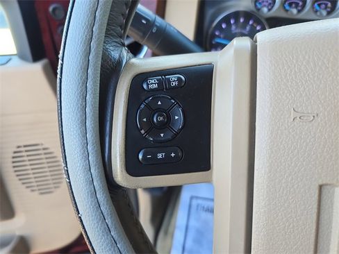 Used 2015 Ford F250 King Ranch image 21