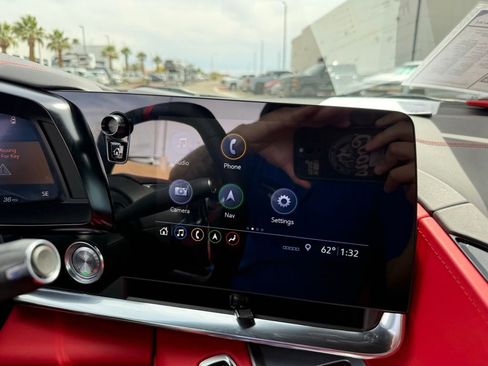 Used 2020 Chevrolet Corvette Stingray Premium Cpe w/ 3LT Preferred Equipment Group image 26