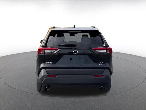 Used 2025 Toyota RAV4 LE image 12