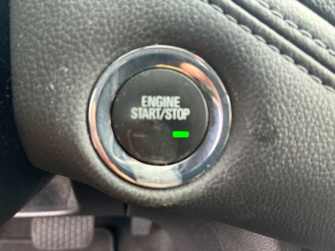 Certified 2017 Chevrolet Cruze Premier image 17