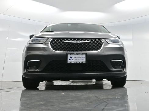 Used 2023 Chrysler Pacifica Limited FWD image 54
