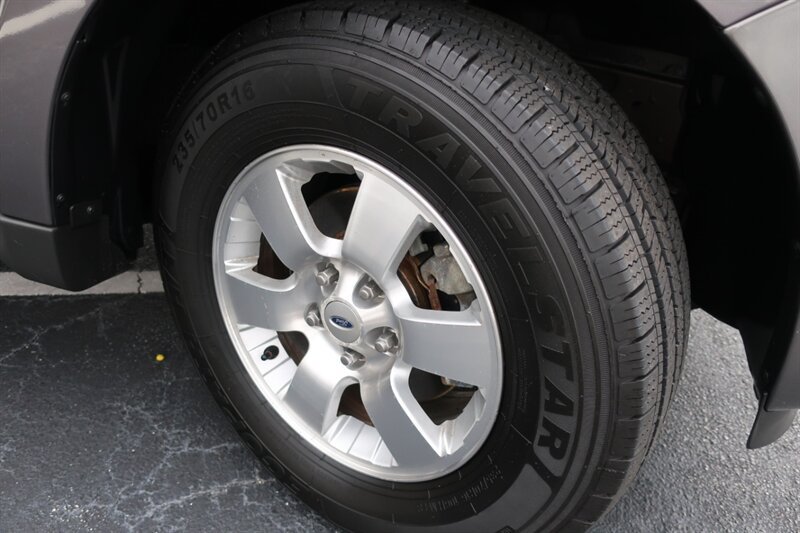 Used 2010 Ford Escape Limited FWD image 37