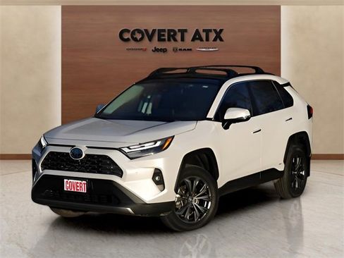 Used 2023 Toyota RAV4 Limited image 1