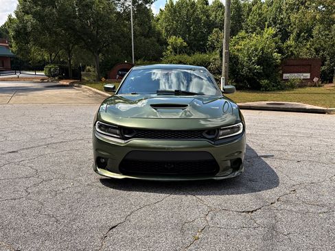 Used 2018 Dodge Charger R/T Scat Pack RWD image 2