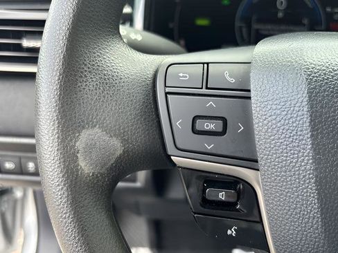 Used 2025 Toyota Camry LE FWD image 23