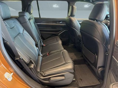 New 2026 Jeep Grand Cherokee L Limited AWD/4WD image 30