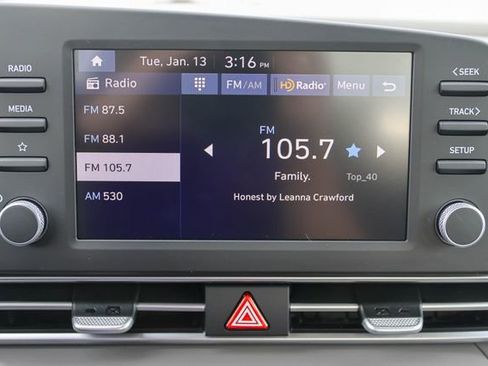 New 2026 Hyundai Elantra Sport FWD image 19