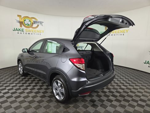 Used 2021 Honda HR-V LX image 28