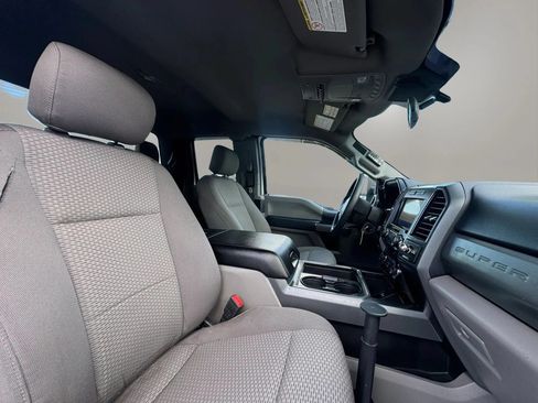 Used 2021 Ford F250 XLT w/ XLT Value Package AWD/4WD image 15